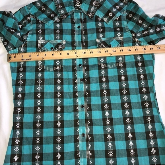 Rock 47 Wrangler Cowgirl Western Snap Front Shirt Size M Rodeo Embroidered Blue - Picture 9 of 10